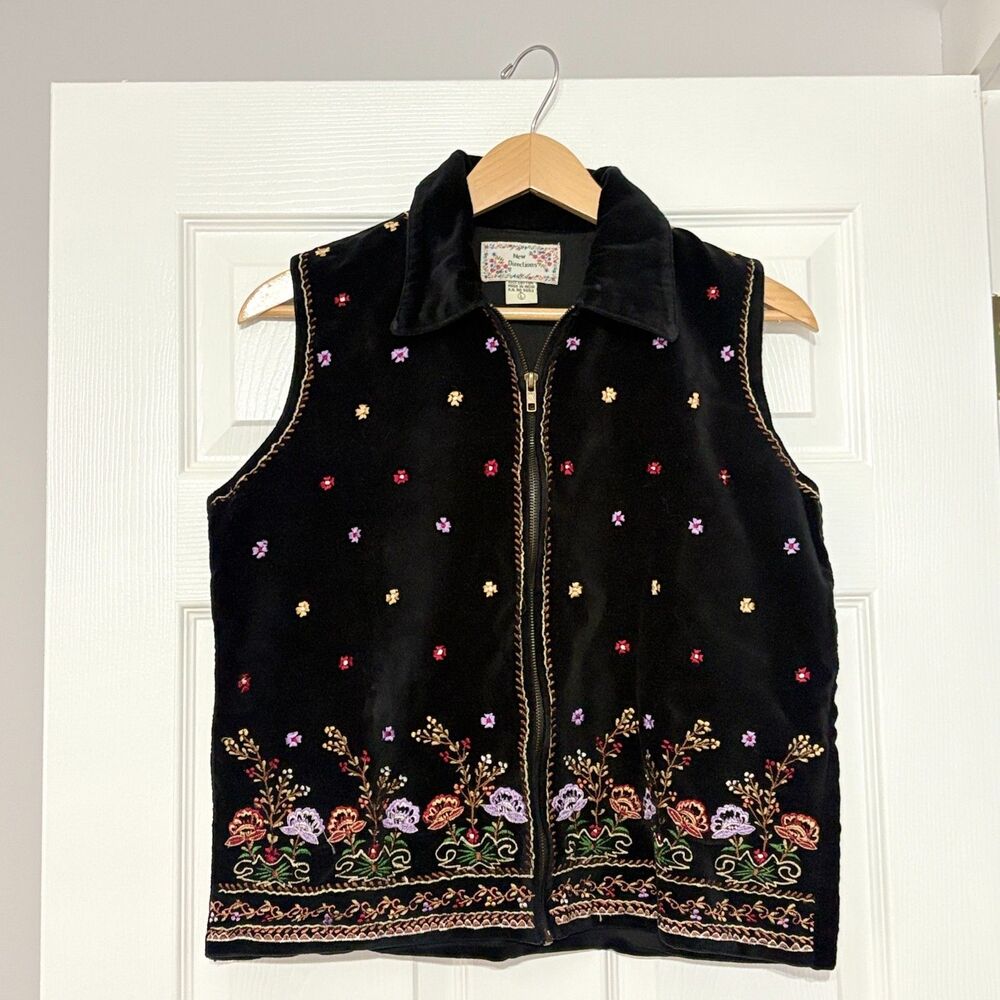 Vintage New Directions Velvet Vest Womens L Black Embroidered Floral Cottage
